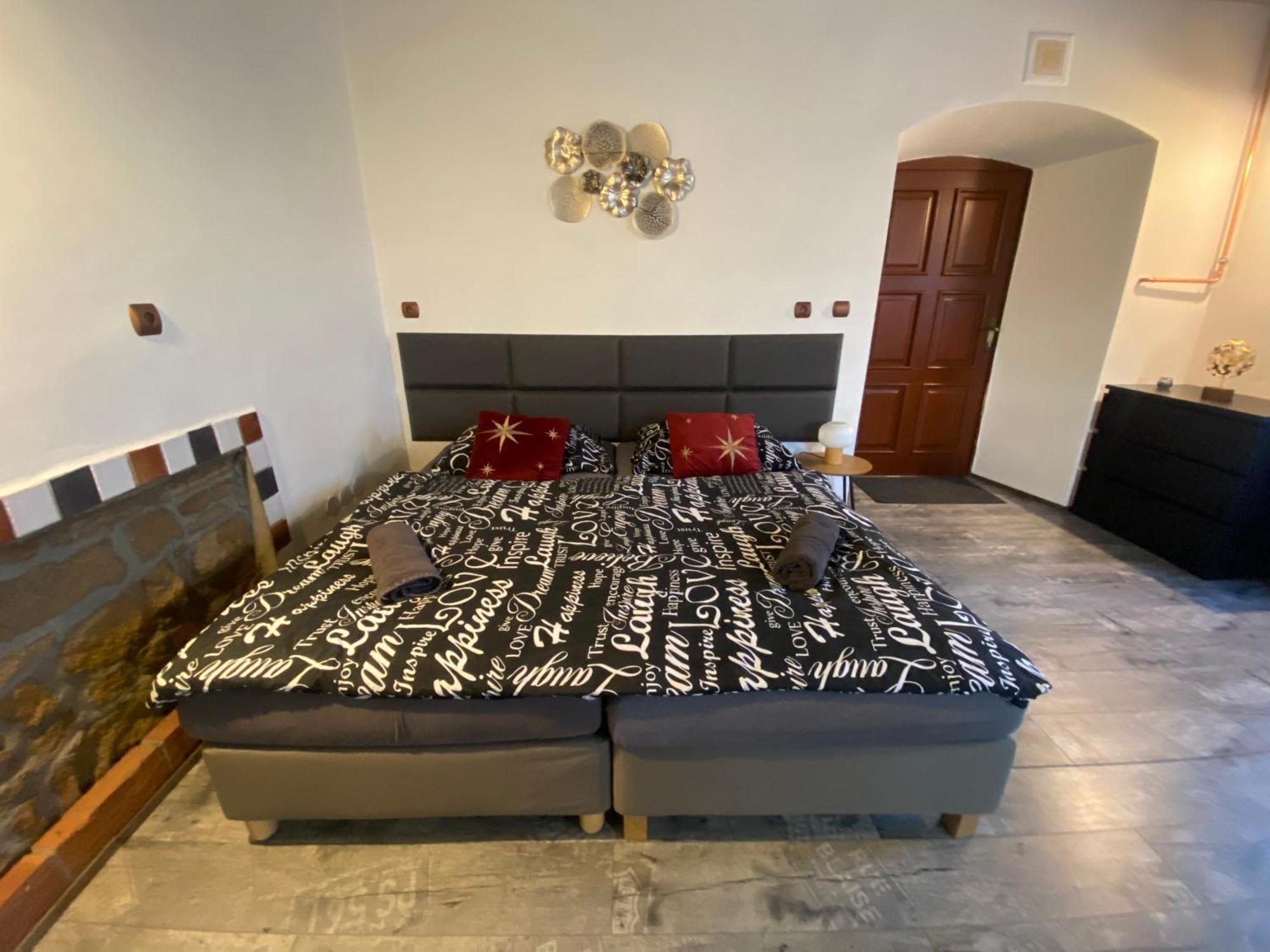 Vila Lucia - Apartman 2 Plzeň Eksteriør bilde